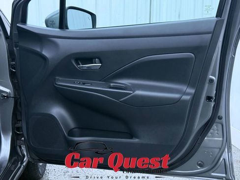 Used 2024 Nissan Versa SV image 18