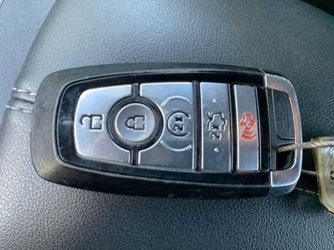 Used 2024 Ford Mustang Premium image 22