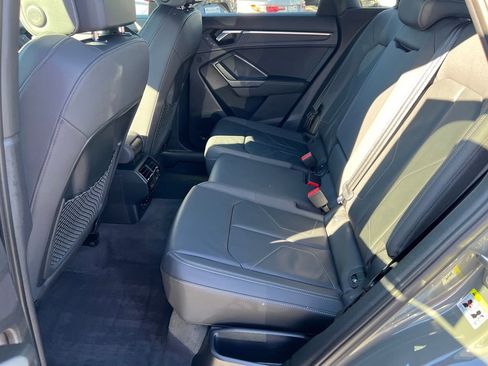 Used 2020 Audi Q3 2.0T Premium Plus w/ Premium Plus Package image 29