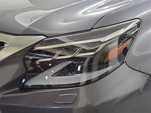 Certified 2023 Lexus GX 460 Premium image 34
