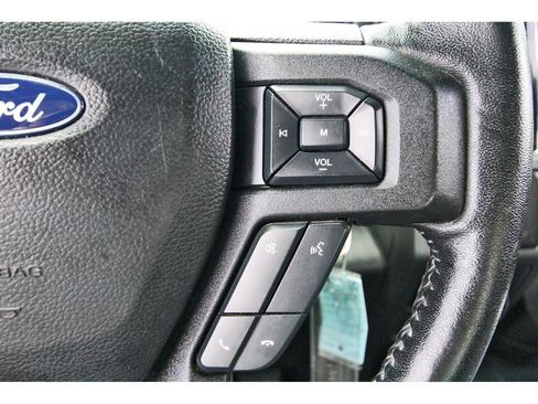 Used 2018 Ford F150 XLT w/ Equipment Group 302A Luxury AWD/4WD image 18