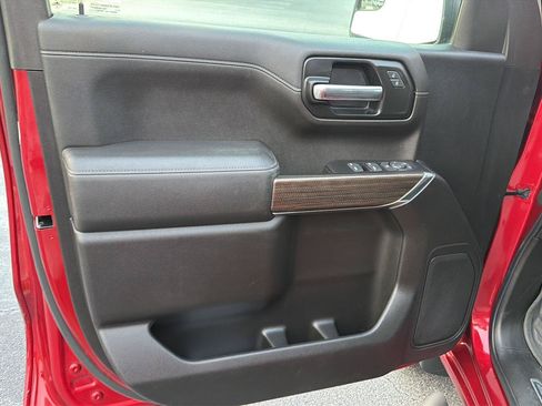 Used 2022 Chevrolet Silverado 1500 RST AWD/4WD image 16