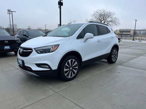 Used 2018 Buick Encore Essence image 5