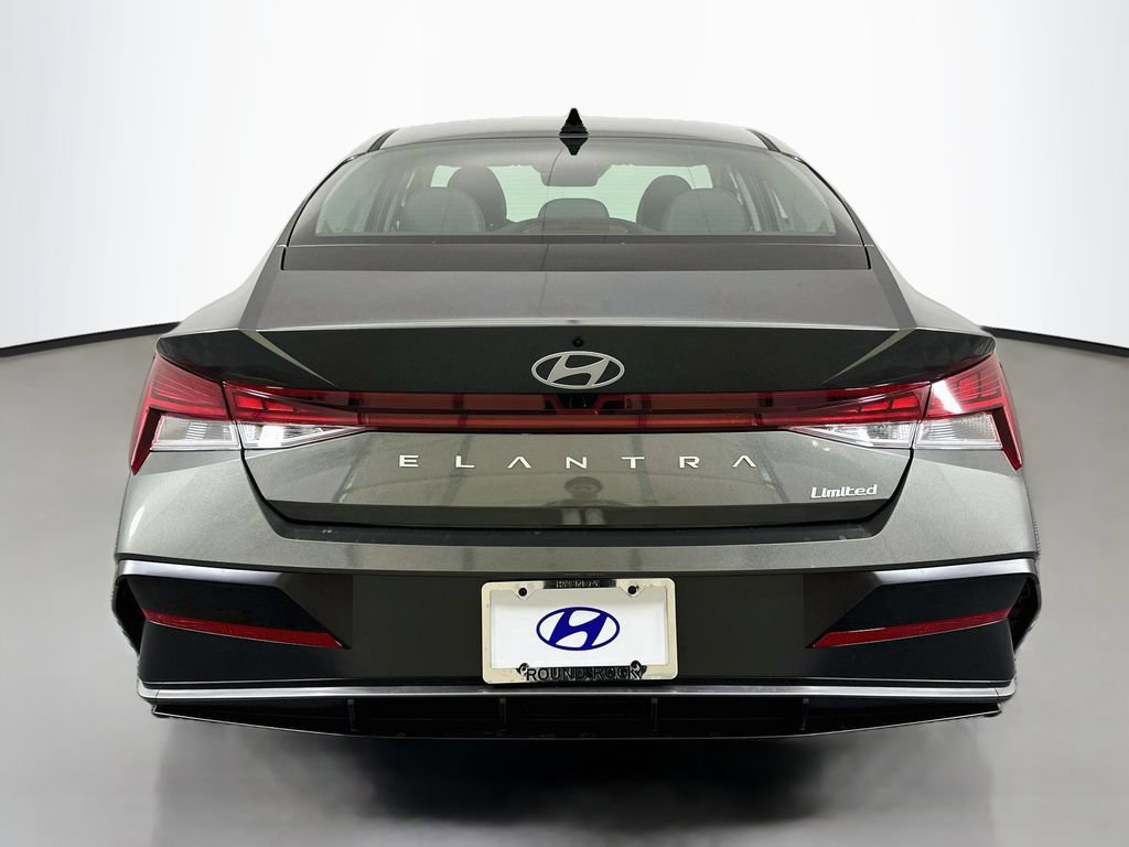 New 2026 Hyundai Elantra Limited FWD image 6