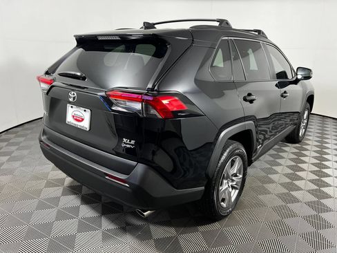 Certified 2025 Toyota RAV4 XLE w/ Convenience Package AWD/4WD image 5