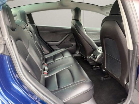 Used 2018 Tesla Model 3 Long Range image 12