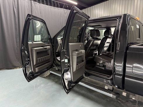 Used 2012 Ford F250 Lariat w/ Lariat Ultimate Pkg image 17