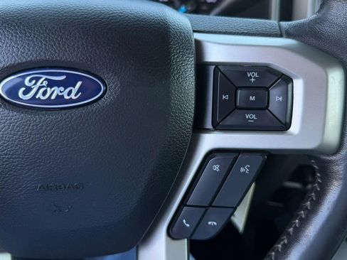 Used 2020 Ford F350 Lariat w/ Lariat Value Package AWD/4WD image 20