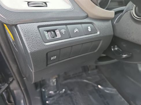 Used 2014 Hyundai Santa Fe Sport FWD image 12