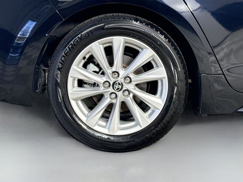 Used 2025 Toyota Corolla FX w/ Convenience Package FWD image 33