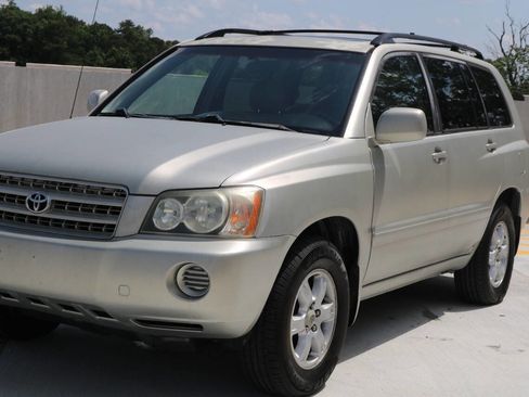 Used 2002 Toyota Highlander 2WD V6 image 22