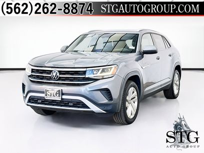 Used 2020 Volkswagen Atlas Cross Sport SE w/ Panoramic Sunroof Package