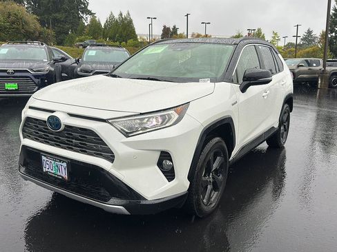 Used 2020 Toyota RAV4 XSE AWD/4WD image 1