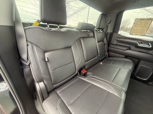 Certified 2025 GMC Sierra 1500 SLT AWD/4WD image 27