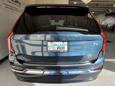 New 2026 Volvo XC90 B6 Plus w/ Protection Package Premier AWD/4WD image 5