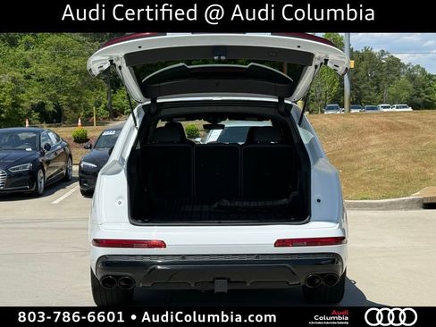 Used 2023 Audi SQ7 Prestige AWD/4WD image 16
