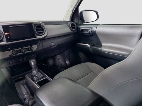 Certified 2019 Toyota Tacoma SR5 RWD image 24