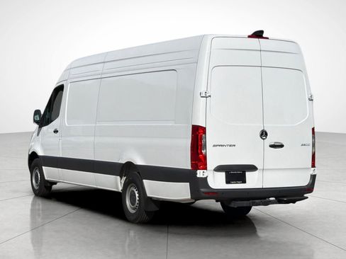 New 2025 Mercedes-Benz Sprinter 2500 image 10