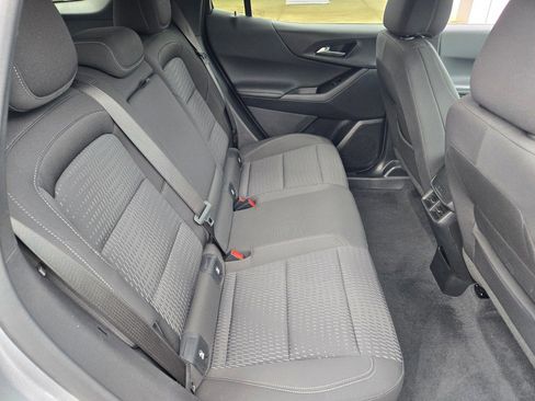 Certified 2025 Chevrolet Equinox LT FWD image 11
