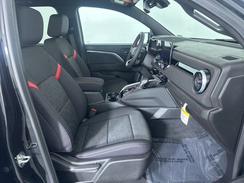 New 2026 Chevrolet Colorado Z71 image 18