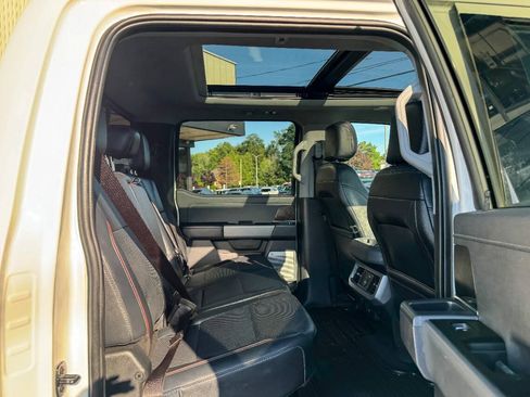 Used 2024 Ford F350 Lariat w/ Lariat Ultimate Package AWD/4WD image 21