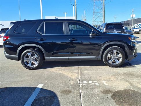 Certified 2025 Honda Pilot EX-L image 25