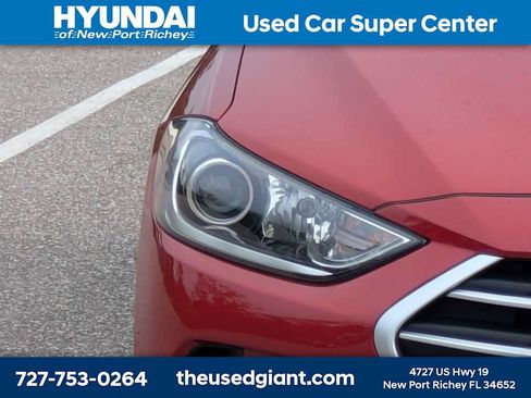 Used 2018 Hyundai Elantra SEL FWD image 9