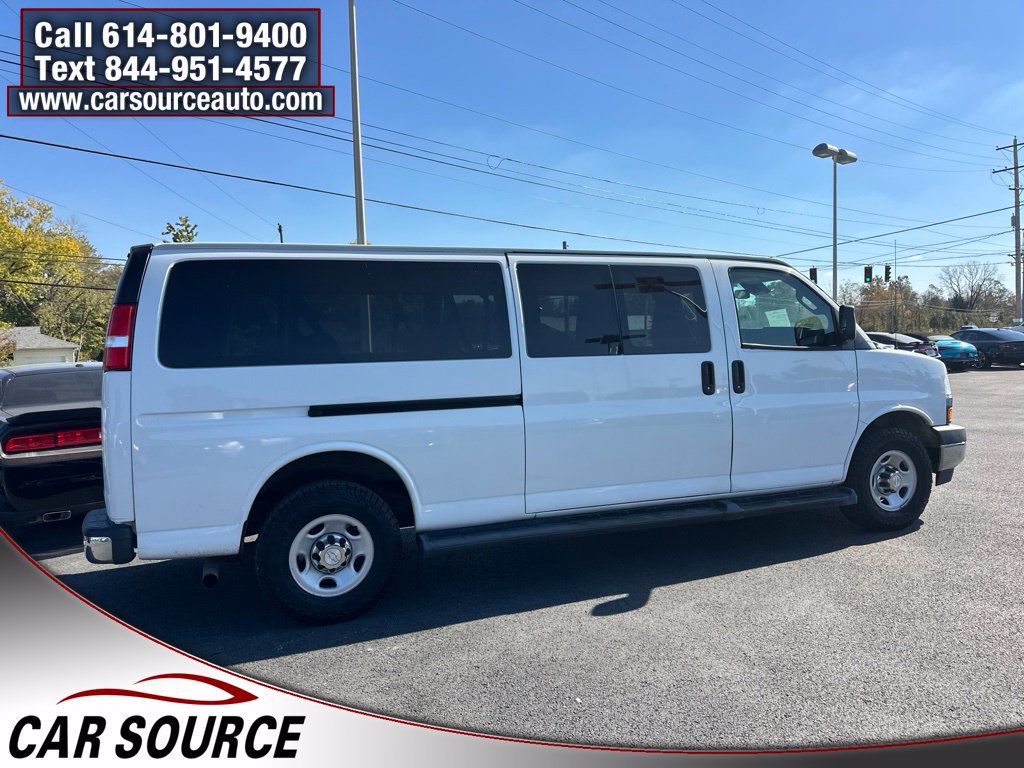Used 2019 Chevrolet Express 3500 LT w/ LT Preferred Equipment Group RWD image 8