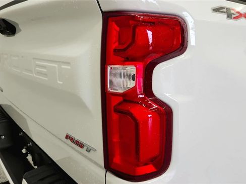 Used 2025 Chevrolet Silverado 1500 RST w/ All Star Edition Plus AWD/4WD image 15