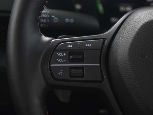 Used 2026 Honda CR-V TrailSport image 17