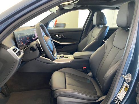 Used 2025 BMW 330i xDrive Sedan image 5