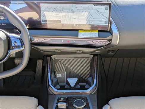 New 2026 BMW X3 xDrive30 w/ Premium Package image 11