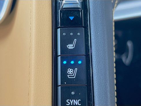 Used 2022 Chevrolet Corvette Stingray Preferred Cpe w/ 2LT image 21