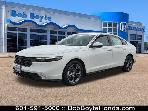 New 2026 Honda Accord EX-L image 1