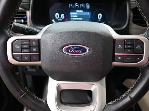 Used 2023 Ford Expedition Limited RWD image 10