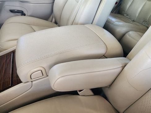 Used 2004 Cadillac Escalade AWD image 31