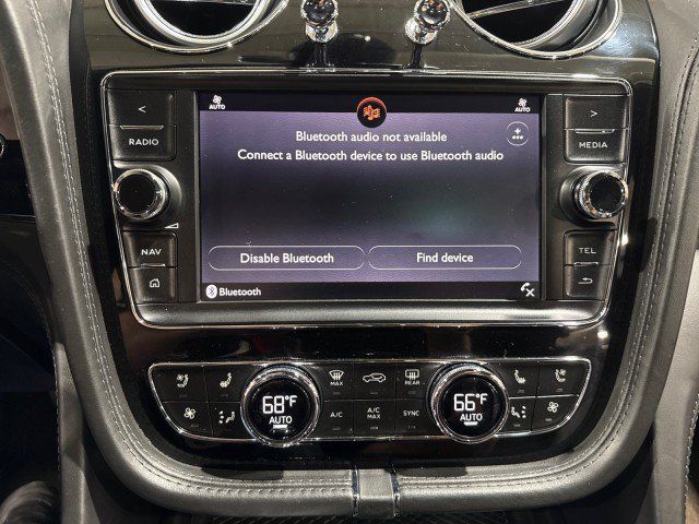 Used 2017 Bentley Bentayga AWD/4WD image 66