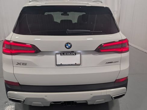 Used 2022 BMW X5 xDrive40i w/ Premium Package AWD/4WD image 5