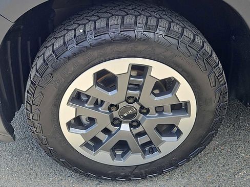 Certified 2025 Honda Passport TrailSport image 5