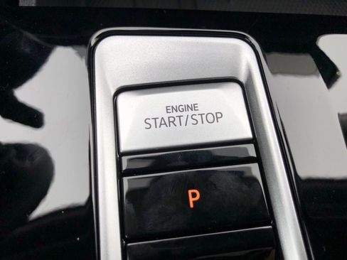 New 2026 Volkswagen Atlas SE image 30