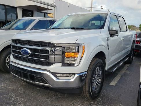 Used 2022 Ford F150 Lariat w/ Trailer Tow Package image 4