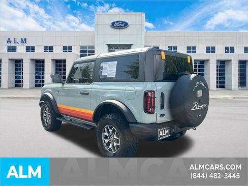 Used 2023 Ford Bronco Badlands AWD/4WD image 8