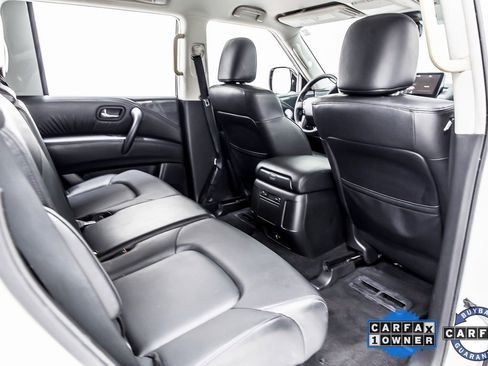 Used 2021 Nissan Armada SV w/ SV Appearance Package image 32