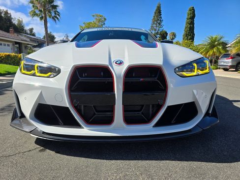 Used 2023 BMW M4 CSL RWD image 2