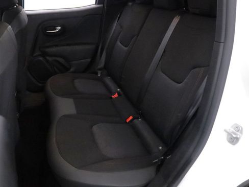 Used 2020 Jeep Renegade Trailhawk w/ Cold Weather Group AWD/4WD image 10