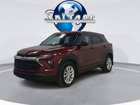 Used 2024 Chevrolet TrailBlazer LS w/ LS Convenience Package image 4