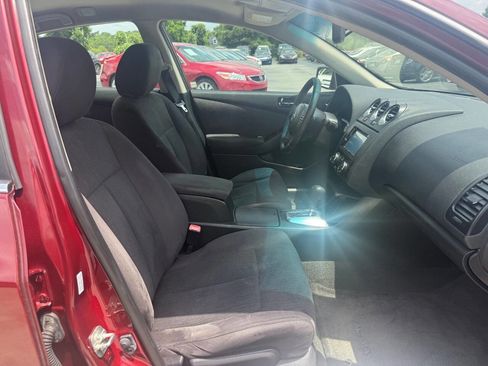 Used 2012 Nissan Altima 2.5 S w/ 20th Anniversary Pkg FWD image 13