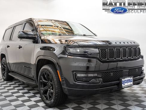 Used 2024 Jeep Wagoneer Series II AWD/4WD image 1