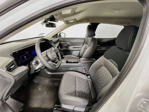 New 2026 Nissan Kicks SV w/ Cold Weather Package AWD/4WD image 17