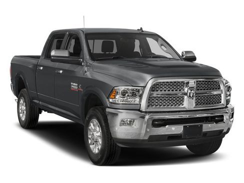 Used 2017 RAM 2500 Laramie AWD/4WD image 9